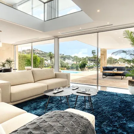 Azul Villa