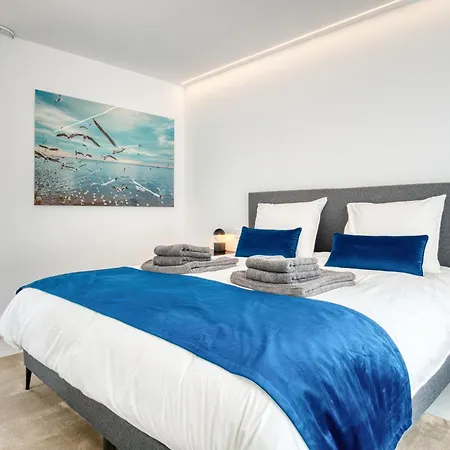 فيلة Azul *